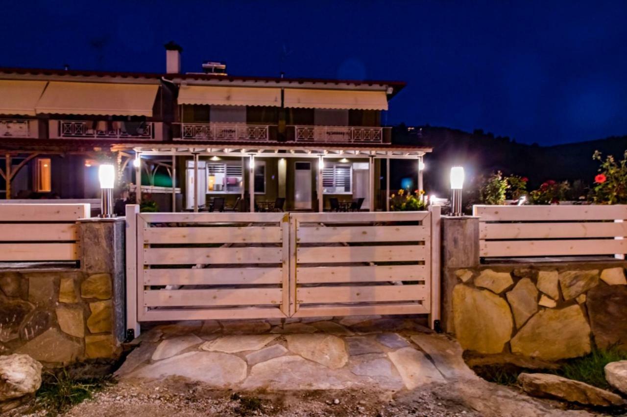 נאוס מרמרס Vickyvillas מראה חיצוני תמונה